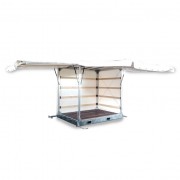 Platform: Blow-in platform with "Soft-Cover" tarpaulin